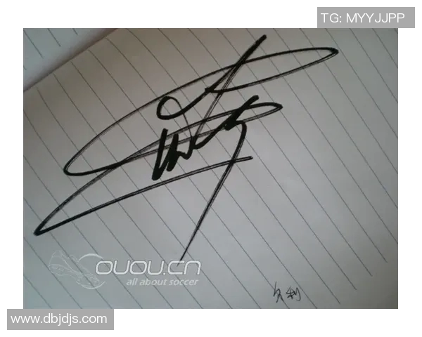 欧洲顶级球星签名足球珍藏版详细介绍与收藏价值解析